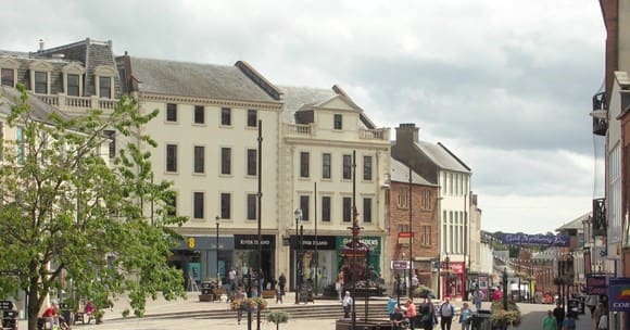DUMFRIES NAMED BEST TOWN IN SCOTLAND FOR SECOND HAND SHOPPING